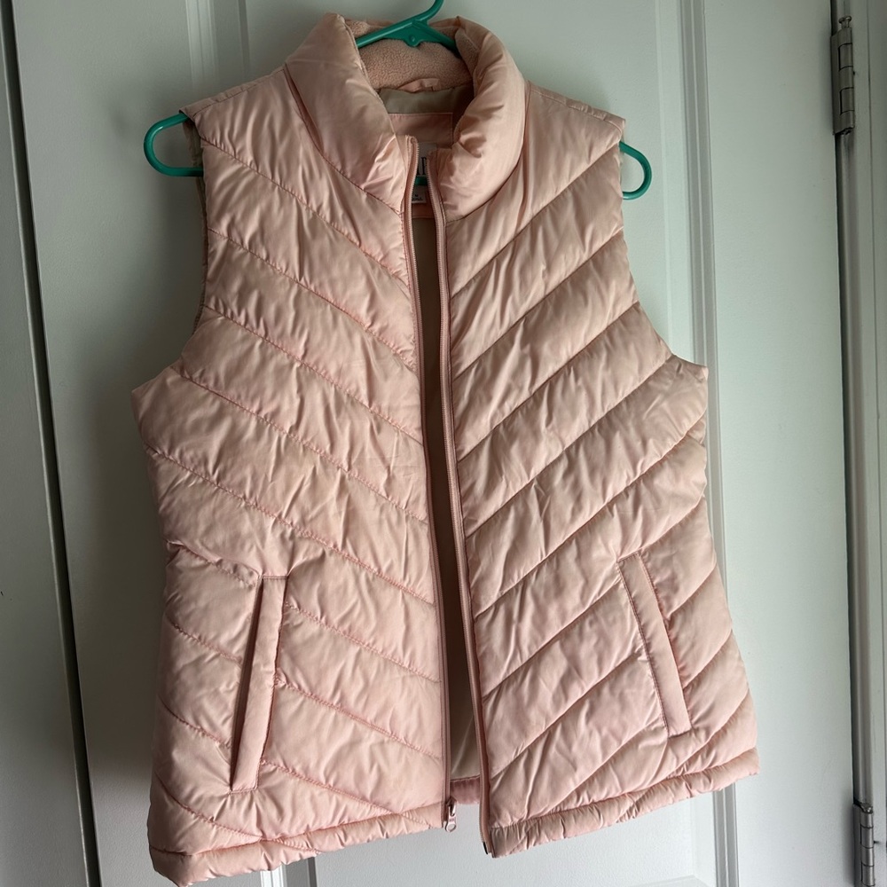 Pink gap vest
